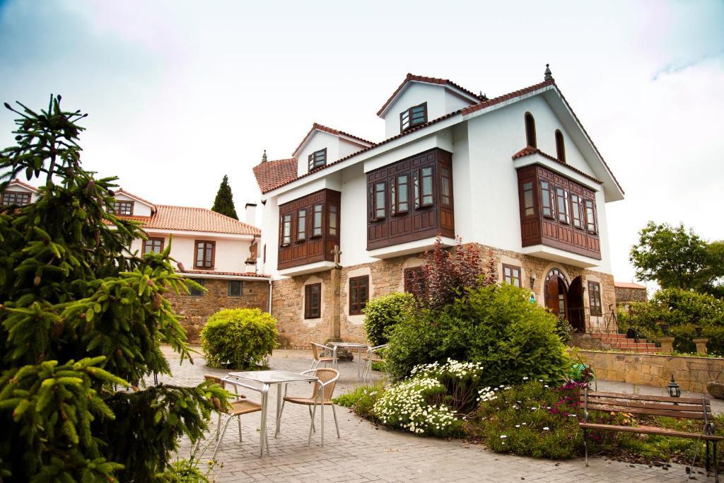 Hotel Mar De Queo Carballo Luaran gambar