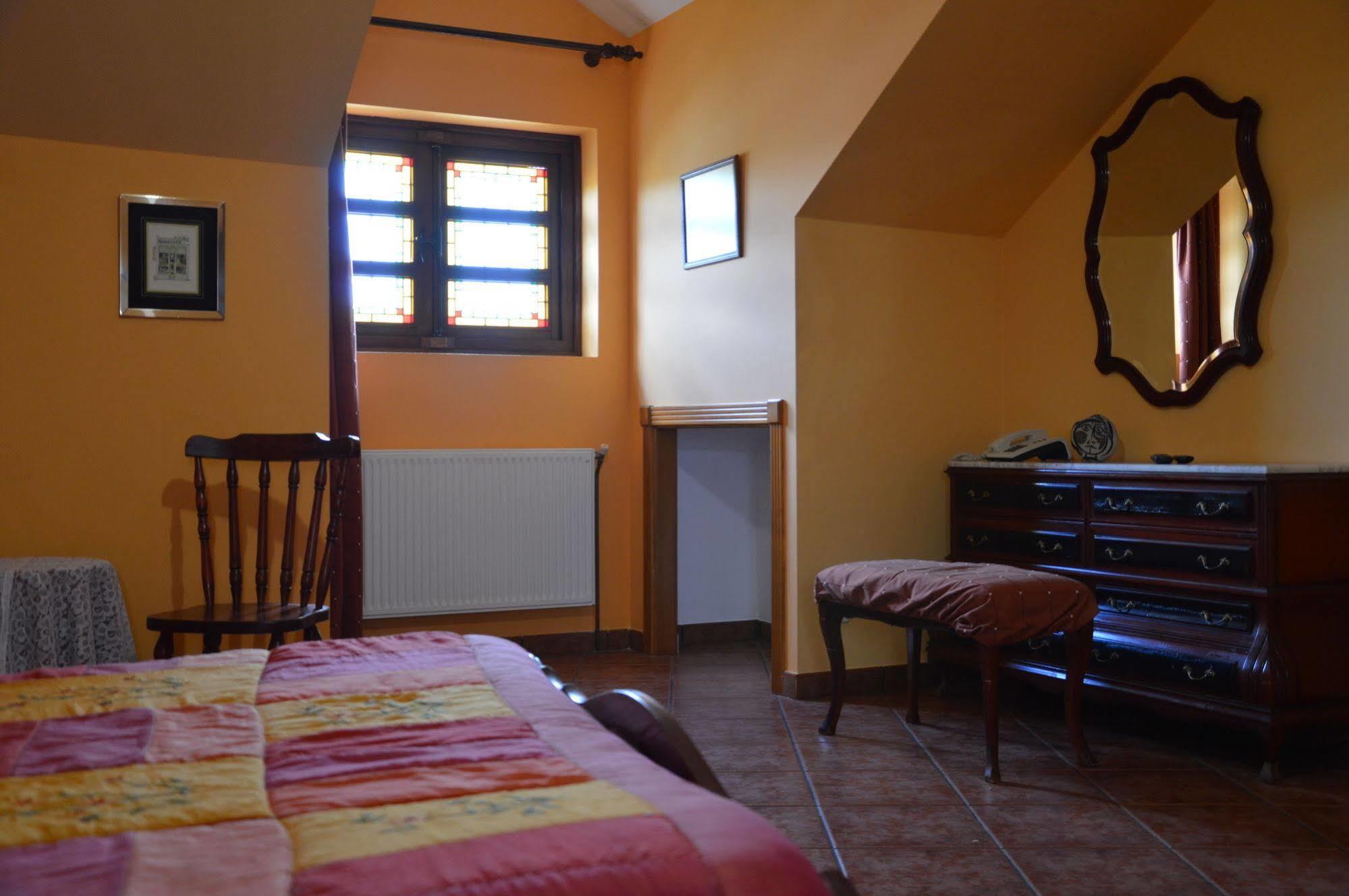 Hotel Mar De Queo Carballo Luaran gambar